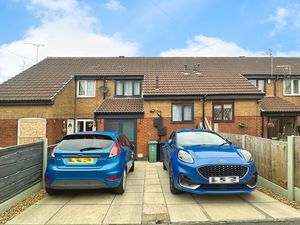 Front External- click for photo gallery